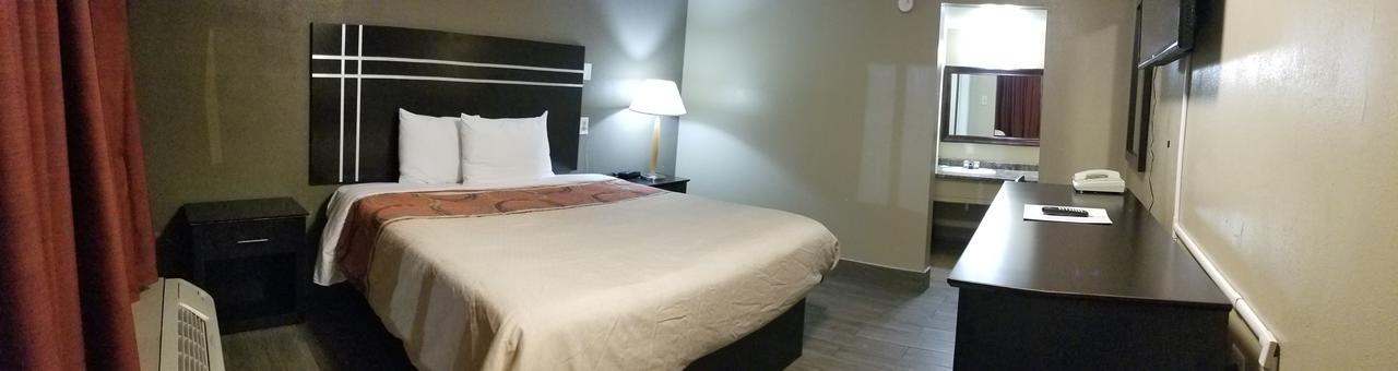 Executive Inn & Suites Beeville ภายนอก รูปภาพ